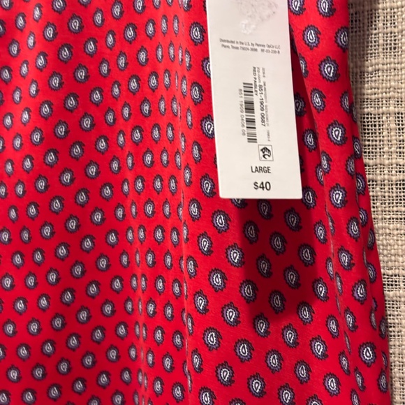 NWT Liz Claiborne Women's Red SZ L Blouse Top - Picture 6 of 13